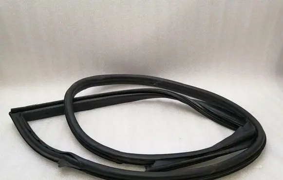 Porsche 718 Cayman 982 982c Front door rubber seal 98153707606