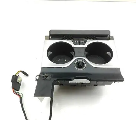 BMW X6M G06 F96 Cup holder 6827173 11027742B