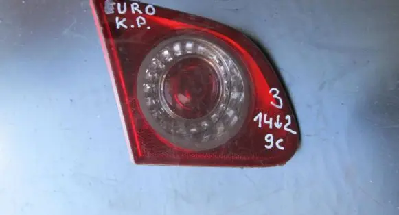 Volkswagen PASSAT B6 Tailgate rear/tail lights 3C5945093E