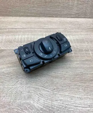 BMW 5 E60 E61 Light switch 6953739 33290203