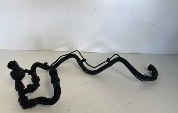 Peugeot 308 Electric car engine cooling hoses/pipes 9837801080