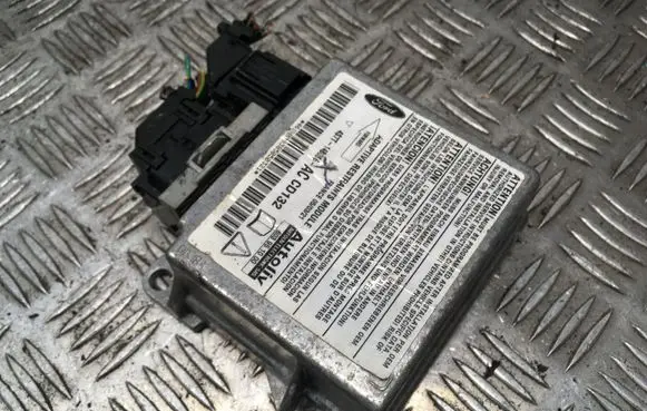 Ford Mondeo Mk III Airbag control unit/module 4S7T14B056AC CD132 603951000