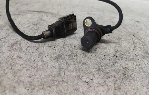 Audi A6 S6 C6 4F Crankshaft position sensor 0261210179