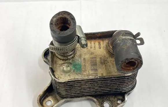 Opel Astra G Engine oil radiator 8973145291 98080994