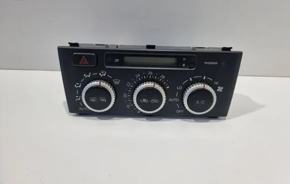 Lexus IS 200-300 Climate control unit 8865053060