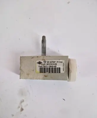 Air conditioning (A/C) expansion valve