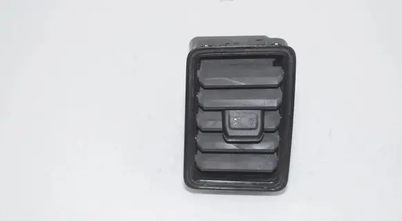 Volkswagen Crafter Dashboard side air vent grill/cover trim 7C0819703B 7C0819703BQWA 7C0819703BITZ