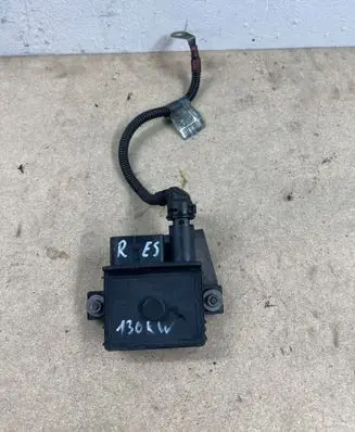BMW 3 E90 E91 Glow plug pre-heat relay 0522120703