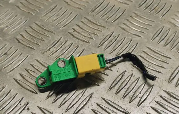 Audi A4 S4 B8 8K Airbag deployment crash/impact sensor 1K0909606C