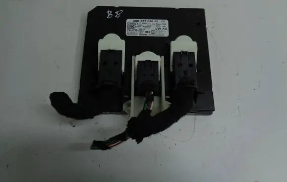 Volkswagen PASSAT B8 Other control units/modules 5Q0937086BJ