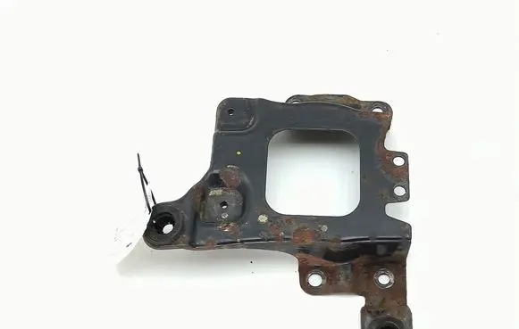 Ford Focus Battery tray 