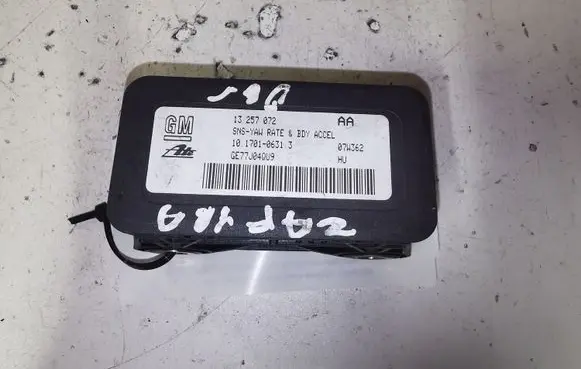Opel Zafira B ESP acceleration yaw rate sensor 13257072 10170106313