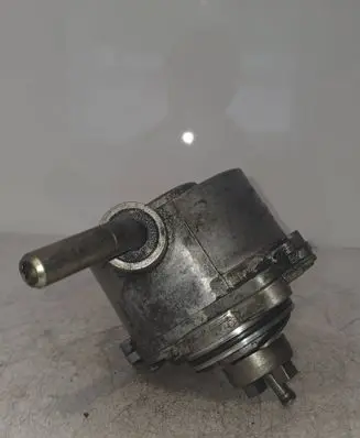 Mercedes-Benz E W210 Vacuum pump A6122300065 VAPEC27S