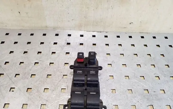Honda CR-V Electric window control switch F000249A