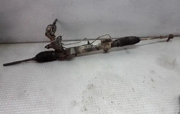 Nissan Almera Tino Steering rack