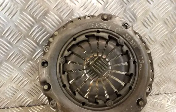 Opel Vectra C Pressure plate 9223223