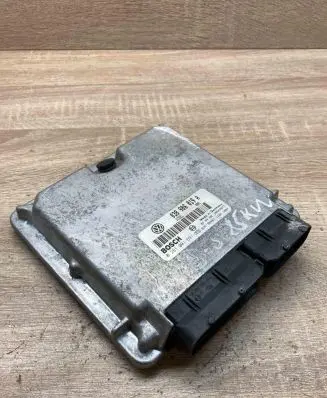 Volkswagen PASSAT B5 Engine control unit/module ECU 038906019A 0281001691