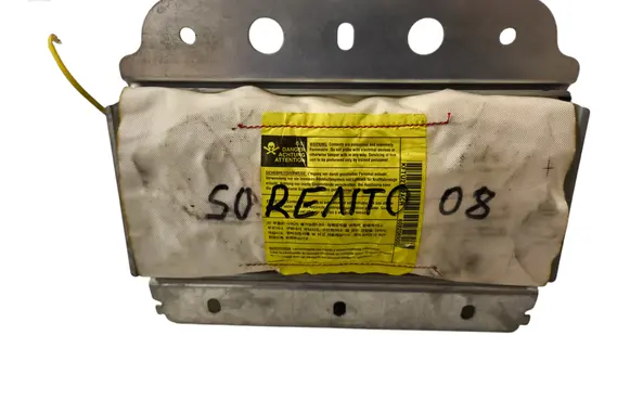 KIA Sorento Passenger airbag