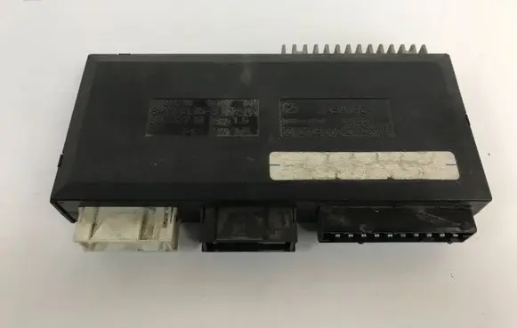 BMW 5 E39 Comfort/convenience module 61358372142 60837710 8372142