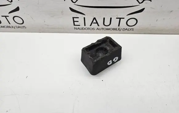 BMW 6 E63 E64 Jacking socket point 7039760