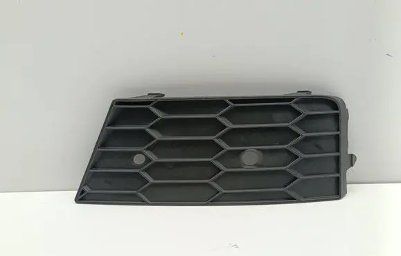 Skoda Octavia Mk3 (5E) Front bumper lower grill 5E0807682C