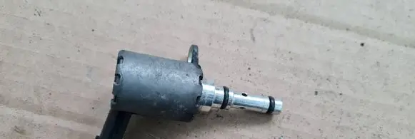 Audi A5 Sportback 8TA Turbo solenoid valve 06K115243G