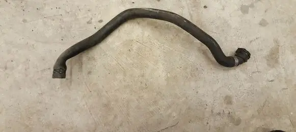 BMW 7 E65 E66 Engine coolant pipe/hose 64218377699