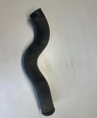Intercooler hose/pipe
