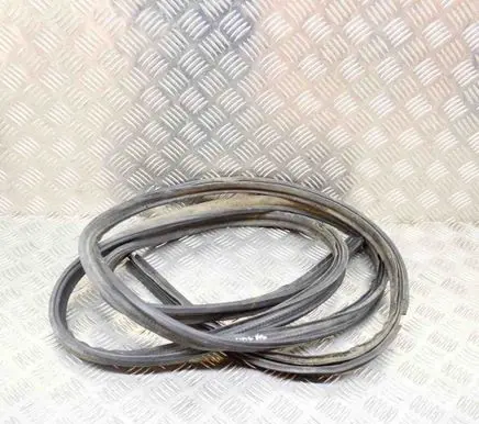 Dodge Stealth Trunk rubber seal (body) 
