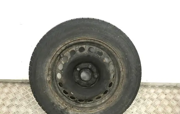 Volkswagen Golf V R15 spare wheel 19565R1595R