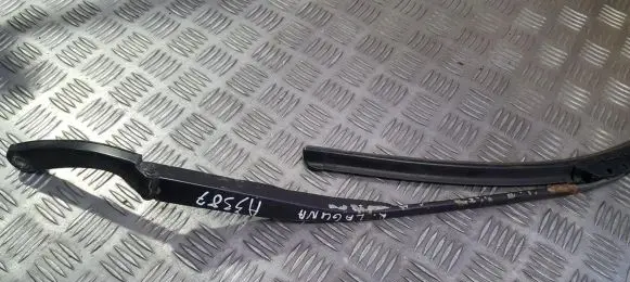 Renault Laguna II Front wiper blade arm 80004996