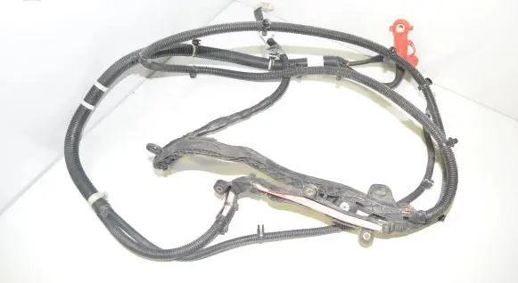 Positive cable (battery)