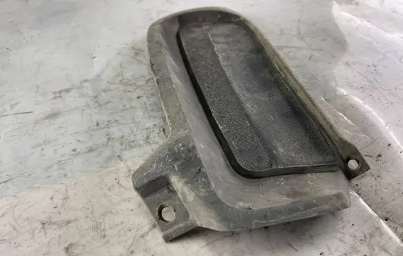 Front bumper lower grill