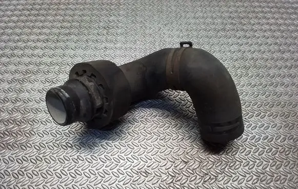 Volkswagen Transporter - Caravelle T5 Engine coolant pipe/hose 7E0122051E