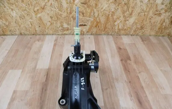 Mazda CX-5 II Gear shift rod KB7W46100