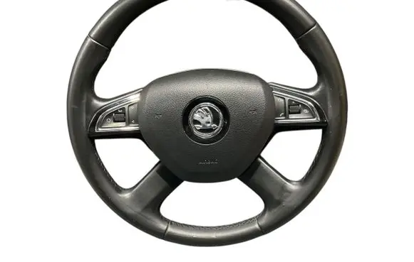 Skoda Superb B6 (3T) Steering wheel 3T0419091AH 3T0880201G