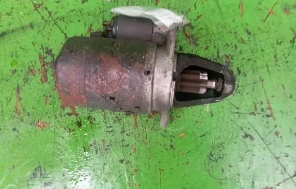 Nissan Sunny Starter motor
