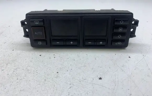 Audi A3 S3 8L Climate control unit 8L0820043D 5HB00760804