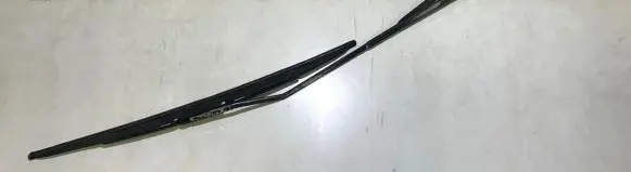 Honda Civic Front wiper blade arm