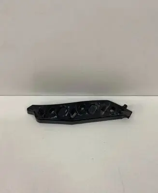 Land Rover Evoque II Front bumper mounting bracket K8D216F072AB
