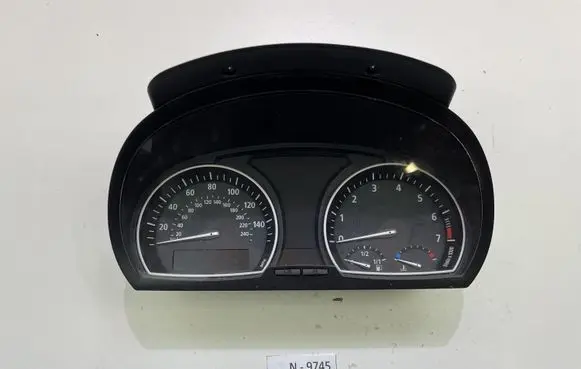 BMW X3 E83 Speedometer (instrument cluster) 1024670