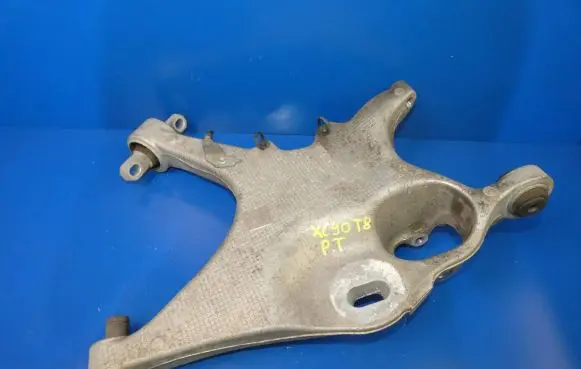 Volvo XC90 Rear control arm