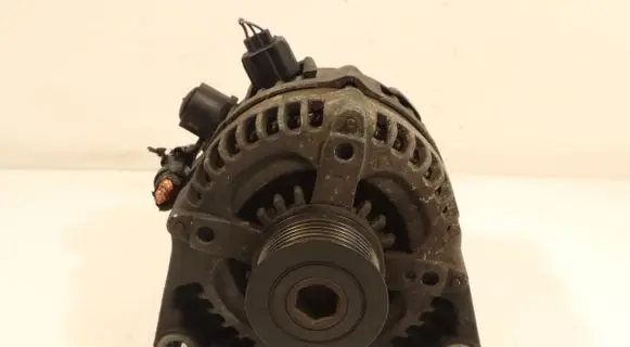 Ford C-MAX I Generator/alternator 1042103523