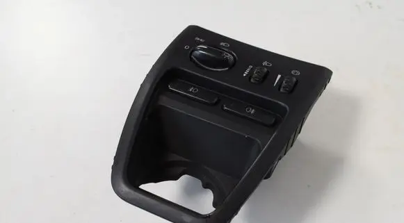 BMW 3 E90 E91 Light switch 8685452