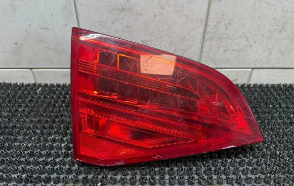 Audi A4 S4 B8 8K Tailgate rear/tail lights 21602001