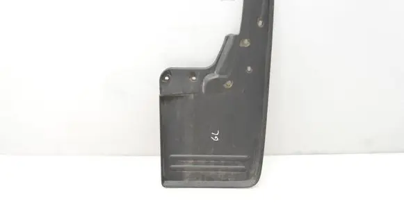Volkswagen Amarok Rear mudguard 2H0821811G