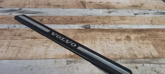 Volvo S80 Front sill trim cover 8659960