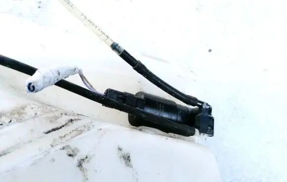 Renault Laguna II Windscreen/windshield washer pump