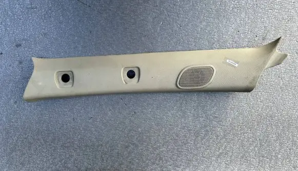 Nissan Patrol Y61 (A) pillar trim 76912VD260