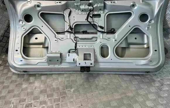 Porsche Cayenne (9PA) Tailgate/trunk/boot lid 95551201110